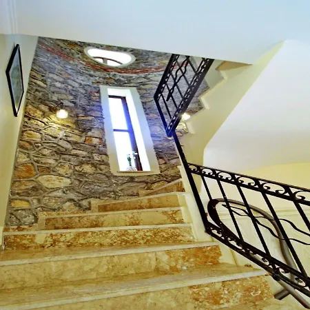Taskonak 1 Villa Villa